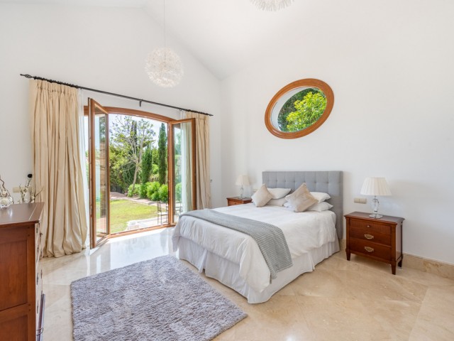 7 Bedrooms Villa in Sotogrande Alto