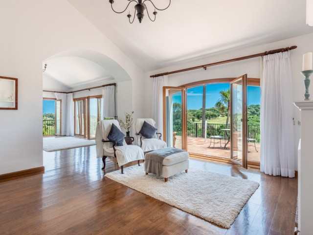 7 Bedrooms Villa in Sotogrande Alto