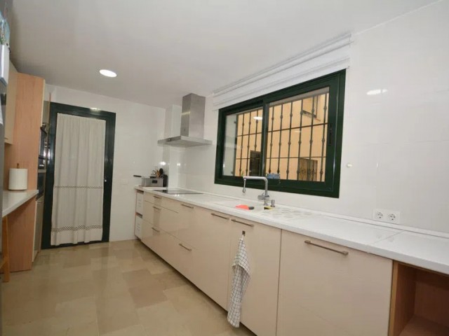 3 Makuuhuoneen Huoneisto San Pedro de Alcántara