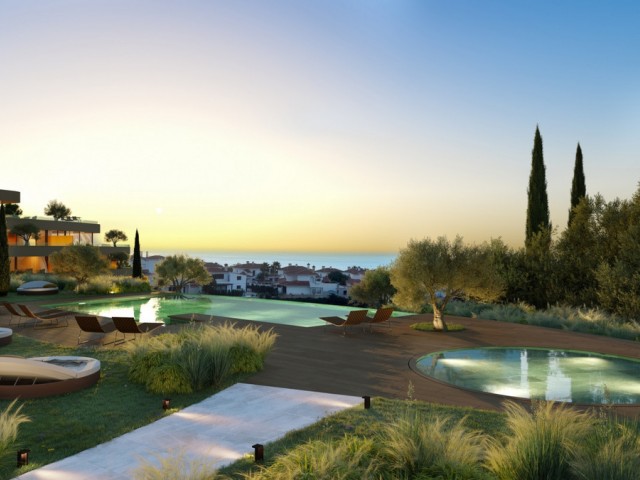 2 Bedrooms Apartment in Fuengirola