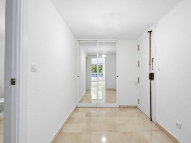 Apartamento con 3 Dormitorios  en Fuengirola