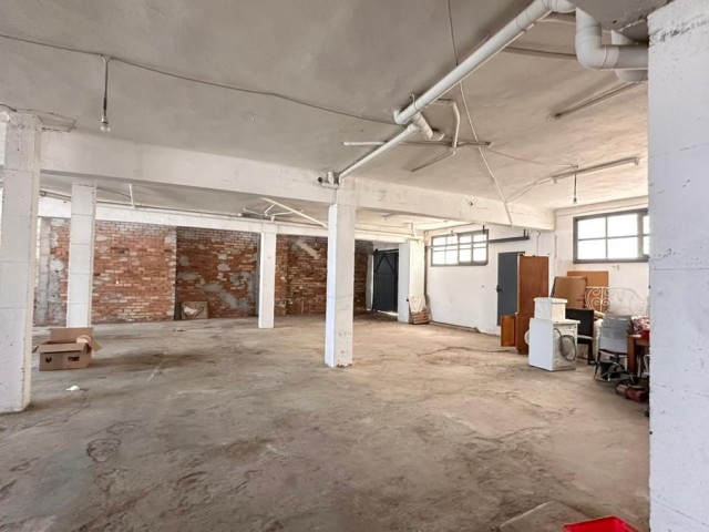 Commercial in San Pedro de Alcántara