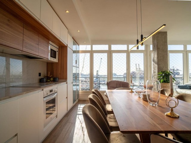 5 Schlafzimmer Apartment in Málaga Centro