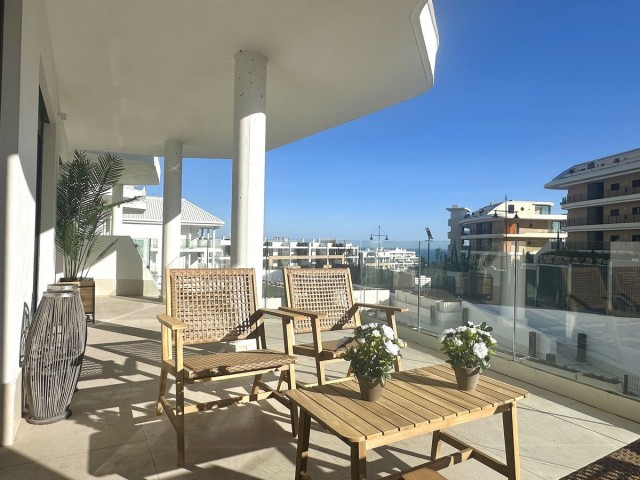 2 Bedrooms Apartment in Fuengirola