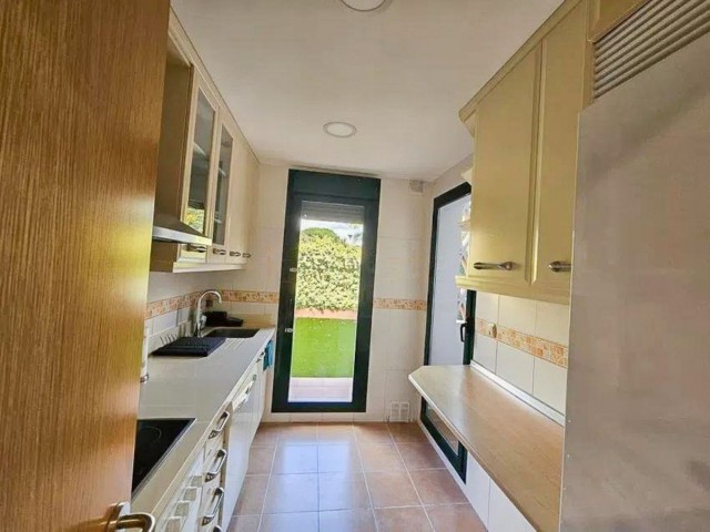 2 Bedrooms Apartment in Marbesa