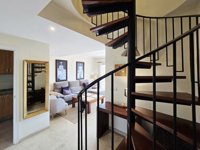 Penthouse in Elviria