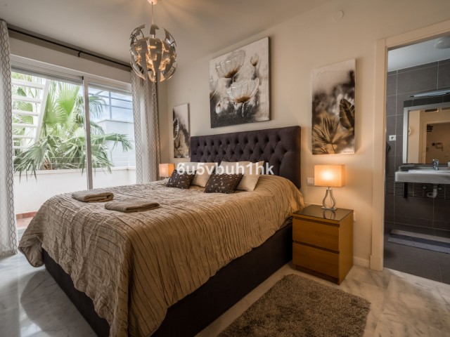 Ático con 3 Dormitorios  en Torrequebrada