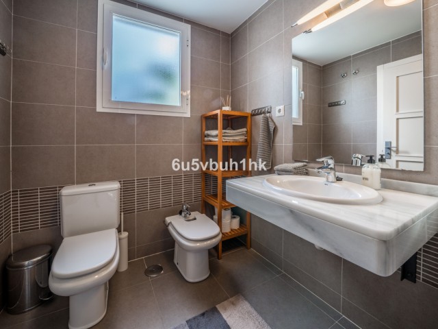 Ático con 3 Dormitorios  en Torrequebrada