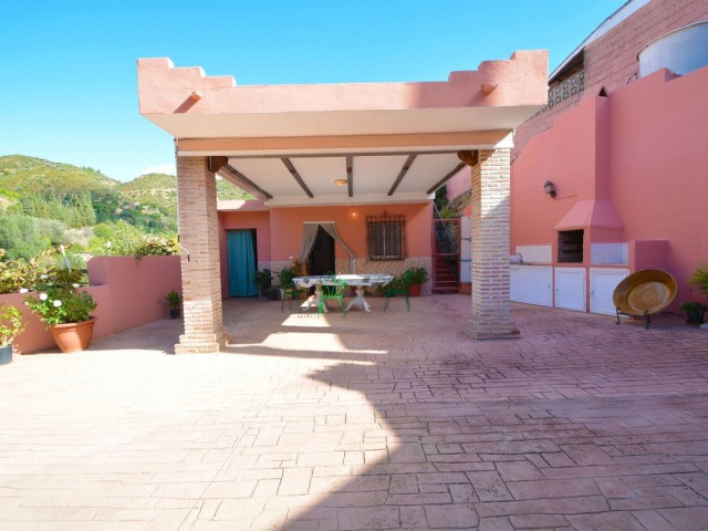 Huvila, Marbella, R5272687
