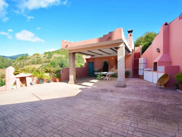 Huvila, Marbella, R5272687