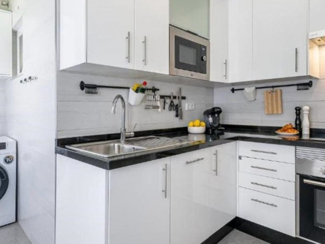 Apartment, Marbella, R5272876