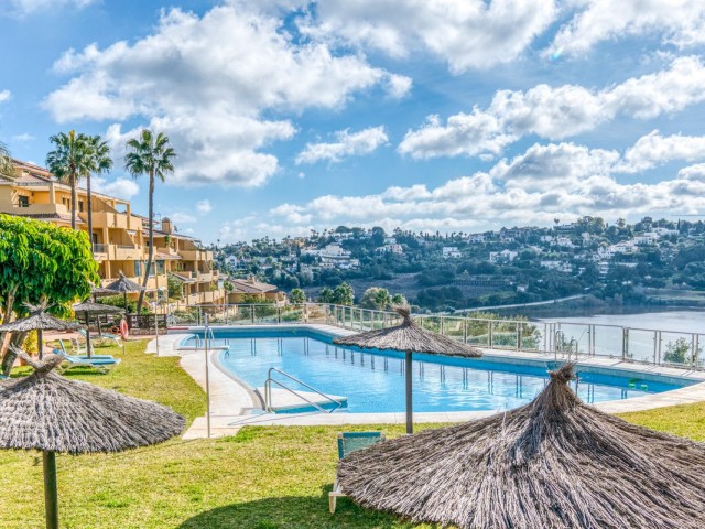 2 Bedrooms Apartment in Sotogrande Alto