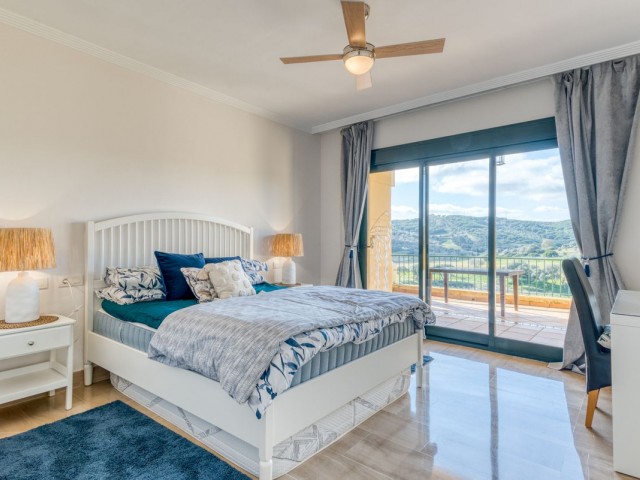 2 Bedrooms Apartment in Sotogrande Alto