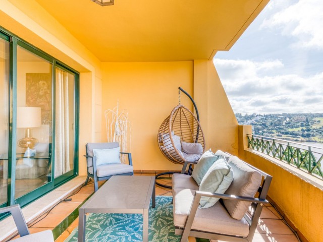 2 Bedrooms Apartment in Sotogrande Alto