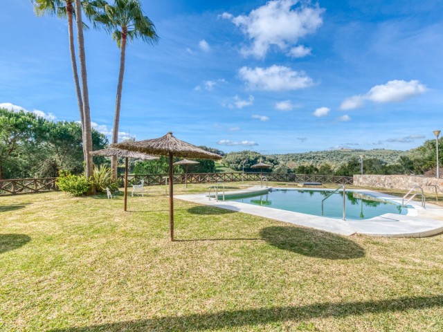 2 Bedrooms Apartment in Sotogrande Alto