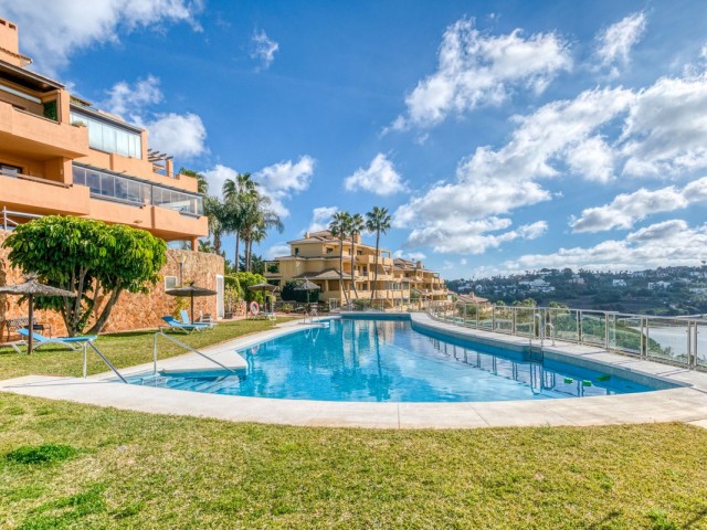 2 Bedrooms Apartment in Sotogrande Alto