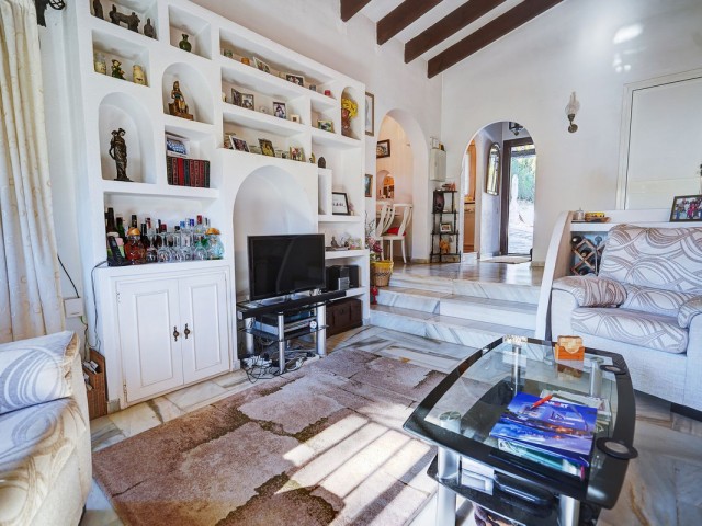 3 Soveroms Villa i Calahonda