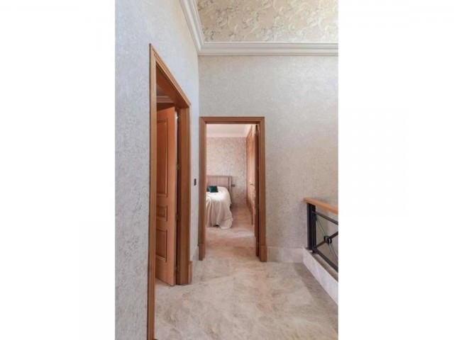 3 Bedrooms Villa in Marbella