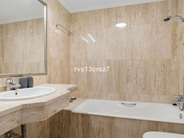 3 Schlafzimmer Apartment in Elviria