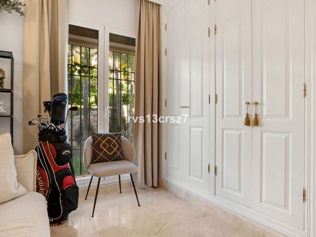 3 Schlafzimmer Apartment in Elviria