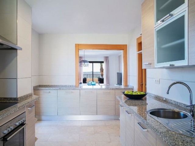 2 Soveroms Leilighet i Benahavís