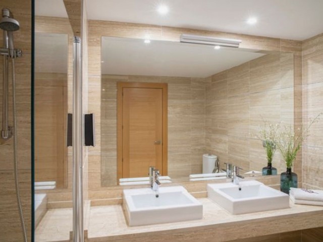 2 Soveroms Leilighet i Benahavís