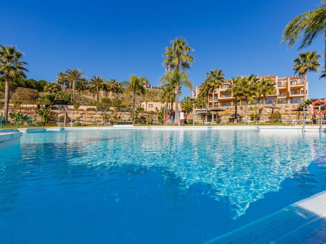 2 Soveroms Leilighet i Benahavís