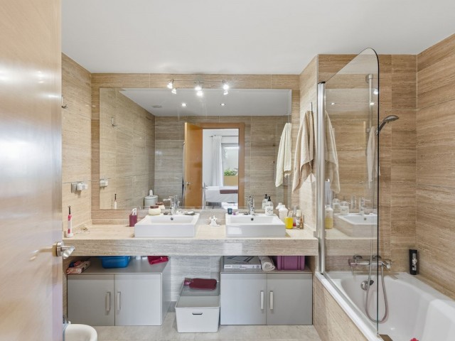 2 Schlafzimmer Apartment in Benahavís