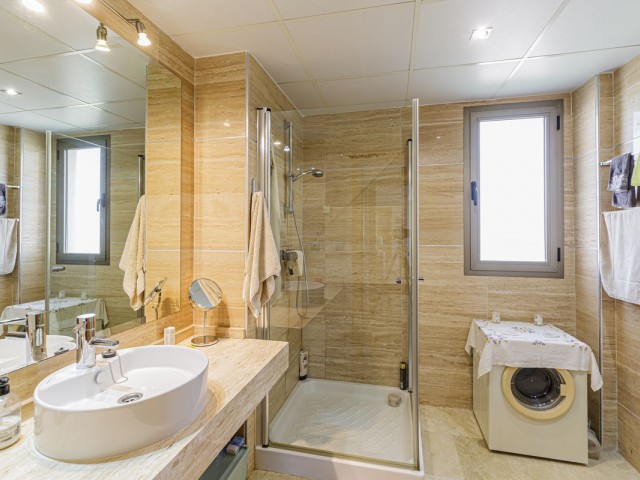 2 Schlafzimmer Apartment in Benahavís