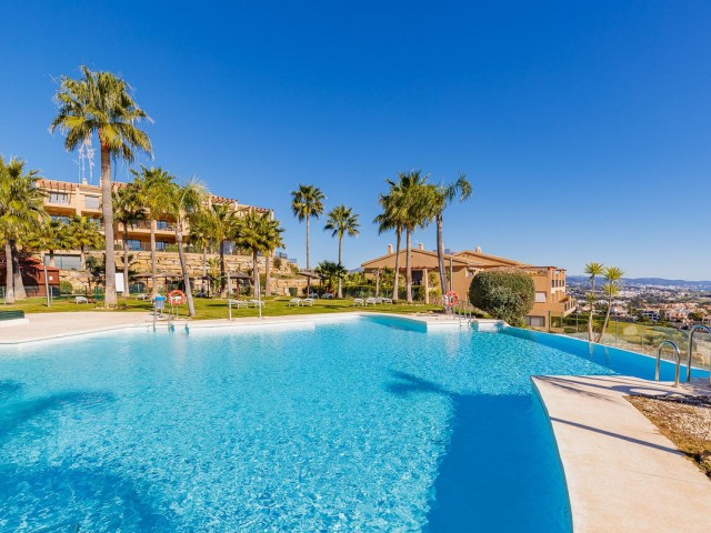 2 Schlafzimmer Apartment in Benahavís