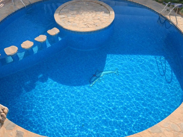 5 Soveroms Villa i Benalmadena