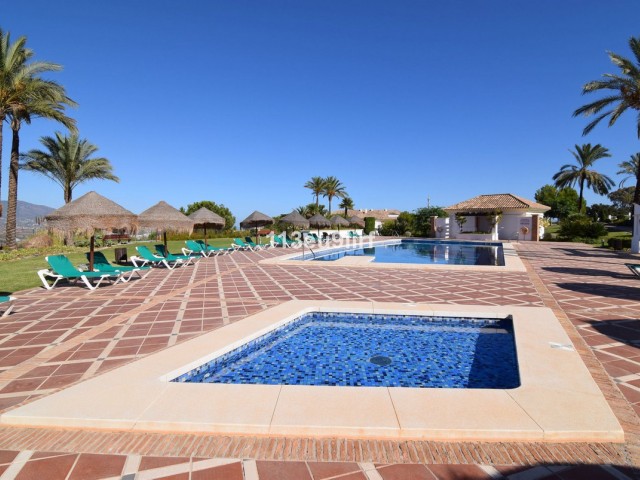 2 Bedrooms Apartment in La Cala Golf