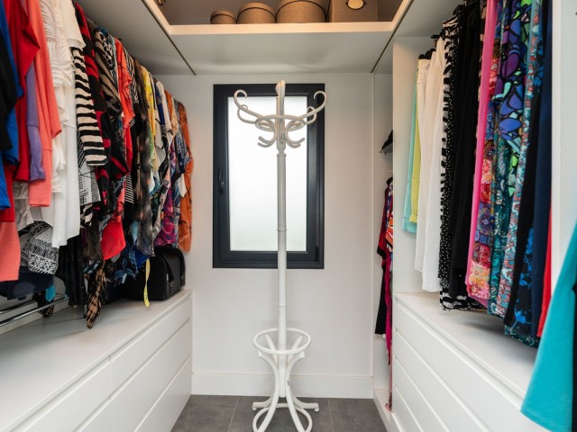 3 Makuuhuoneen Huvila Cerros del Aguila