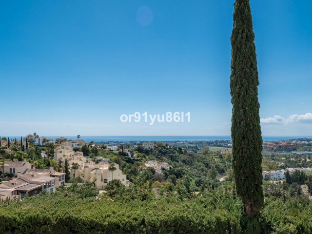 3 Soveroms Villa i Benahavís