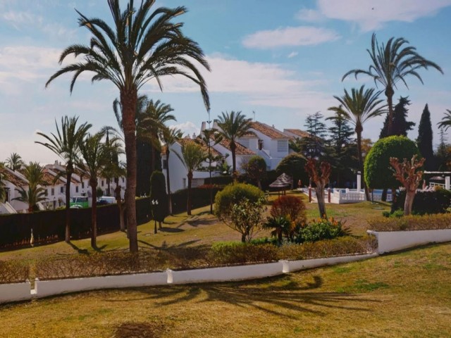 3 Bedrooms Apartment in Nueva Andalucía