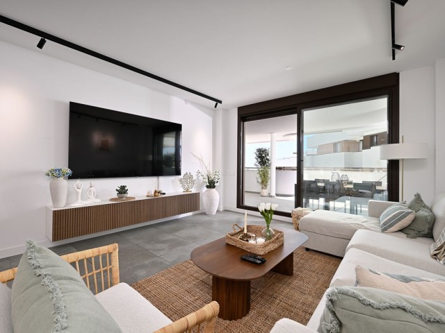 3 Sovrums Lägenhet i Estepona