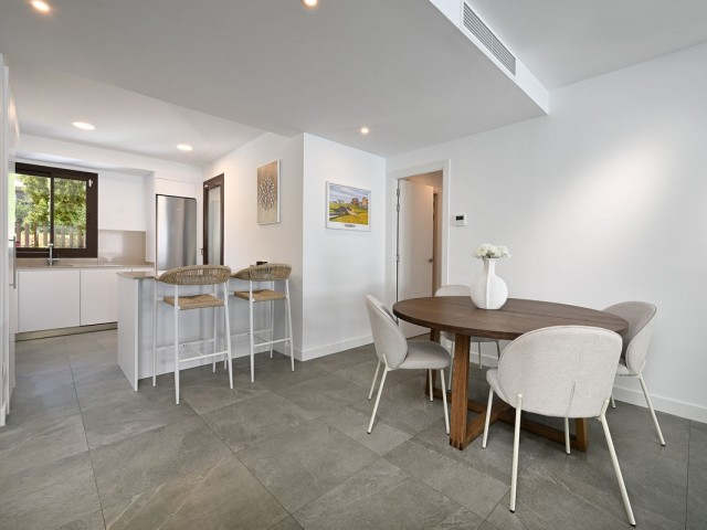 3 Sovrums Lägenhet i Estepona