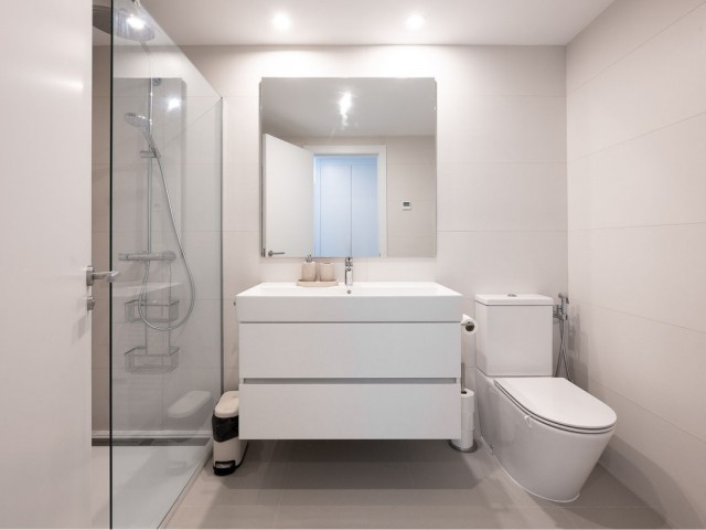 3 Sovrums Lägenhet i Estepona