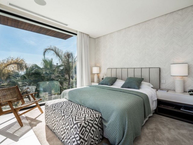 5 Bedrooms Villa in Carib Playa