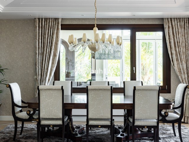 7 Bedrooms Villa in Hacienda Las Chapas