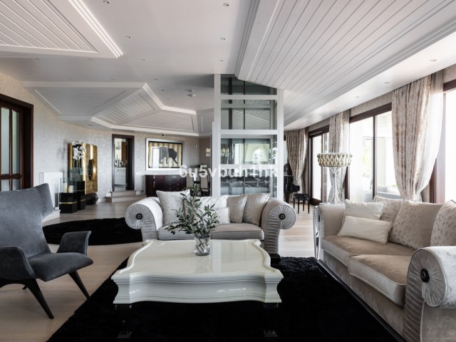 7 Bedrooms Villa in Hacienda Las Chapas