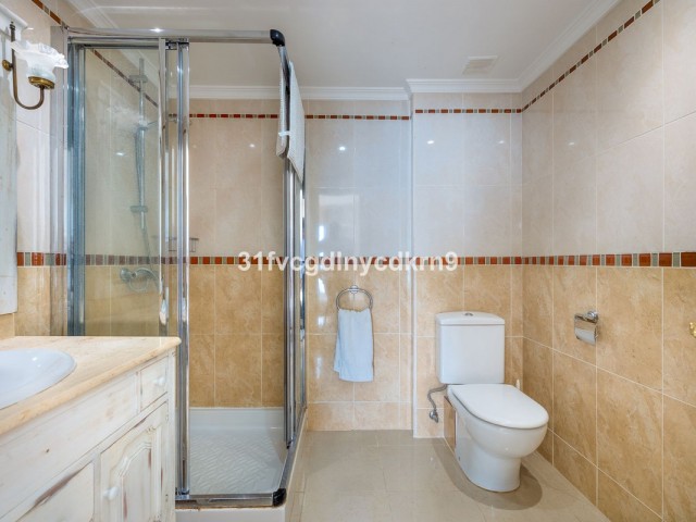 4 Makuuhuoneen Rivitalo Estepona