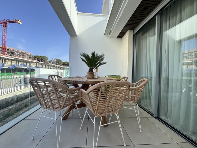 2 Bedrooms Apartment in Elviria