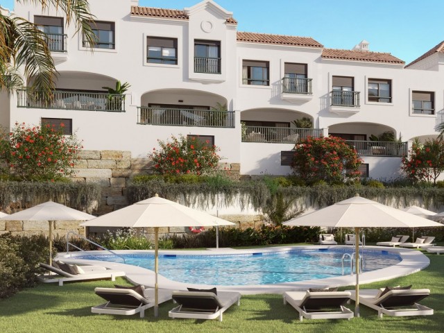 Maison mitoyenne avec 3 Chambres  à Estepona