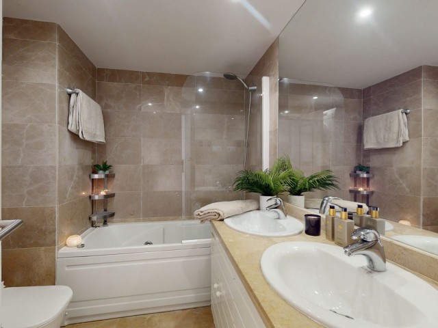 3 Bedrooms Apartment in Torrequebrada