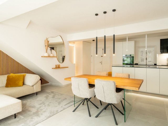 2 Bedrooms Townhouse in Marbella