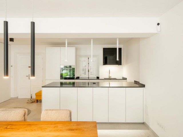 2 Bedrooms Townhouse in Marbella