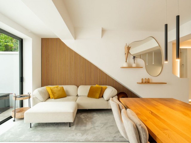 2 Bedrooms Townhouse in Marbella