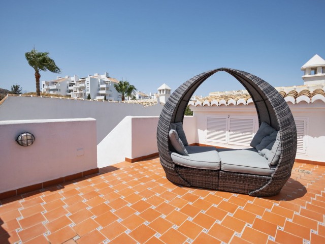 Maison mitoyenne avec 4 Chambres  à Riviera del Sol