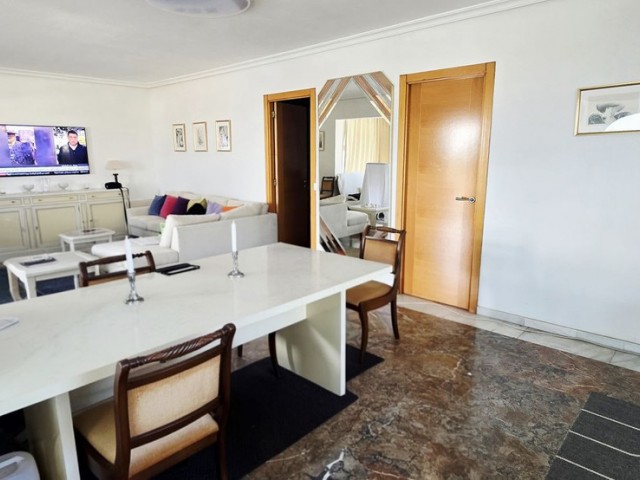 5 Bedrooms Villa in Mijas Costa